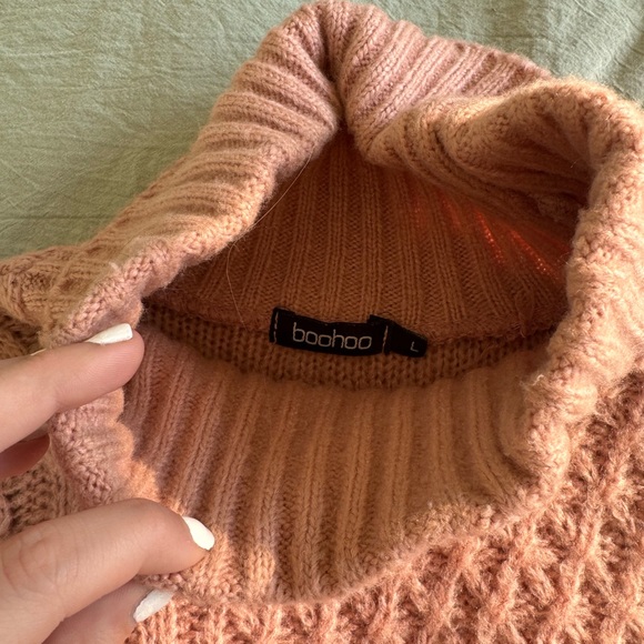 Kids sweater. Great condition - Picture 2 of 2